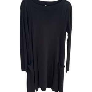 Annette Gortz Tunic Sweater (Black/Medium)